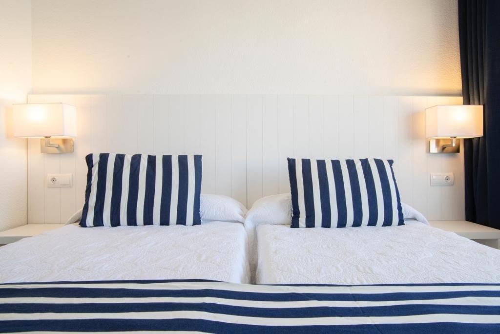 Apartamentos La Mar Бенидорм Экстерьер фото